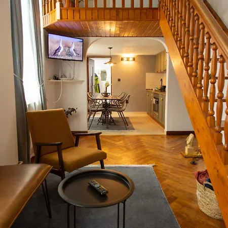 Apartment Be